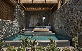 Archipelagos All Suites